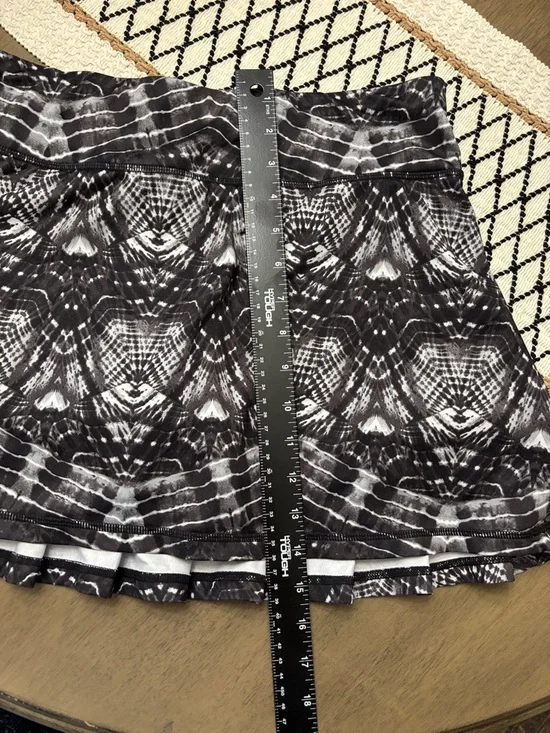 Ideology Black & White Geometric Circle Skater Skirt - Picture 5 of 8